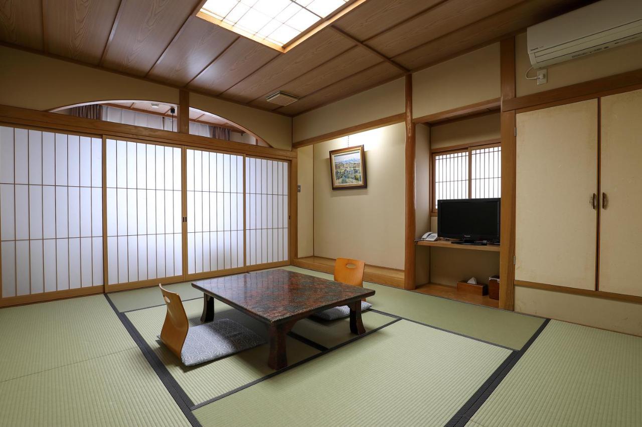 Tsukasaya Ryokan Tsuruoka Dış mekan fotoğraf