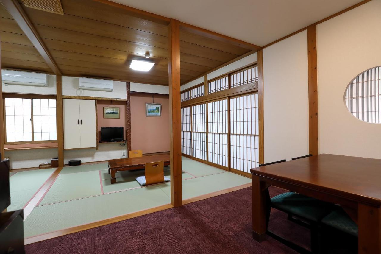 Tsukasaya Ryokan Tsuruoka Dış mekan fotoğraf