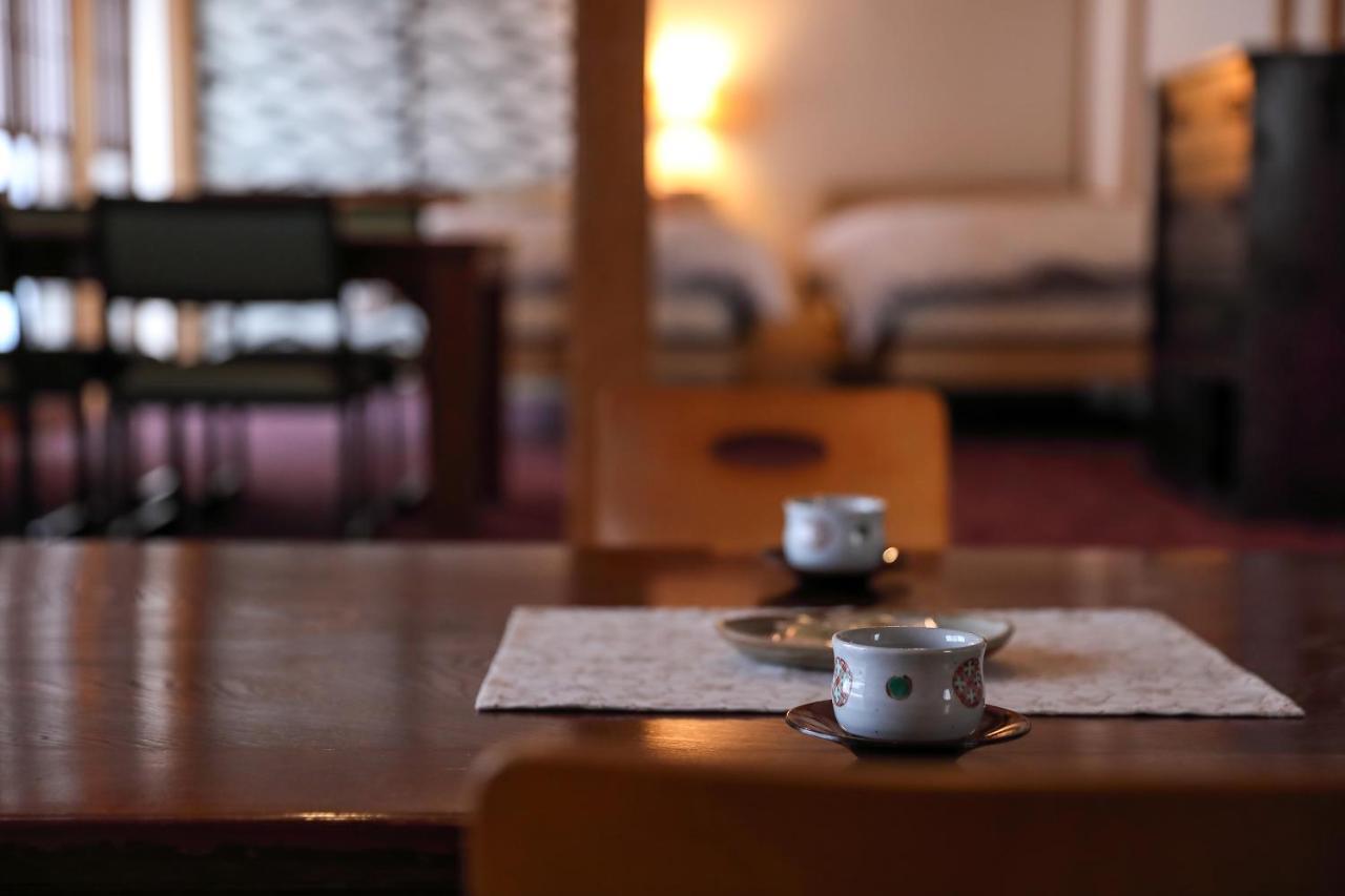 Tsukasaya Ryokan Tsuruoka Dış mekan fotoğraf