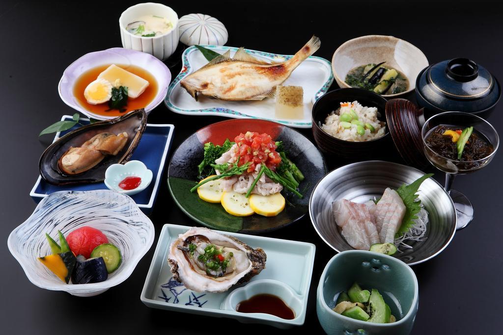 Tsukasaya Ryokan Tsuruoka Dış mekan fotoğraf