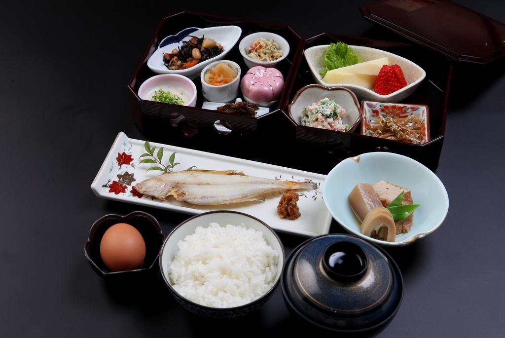 Tsukasaya Ryokan Tsuruoka Dış mekan fotoğraf